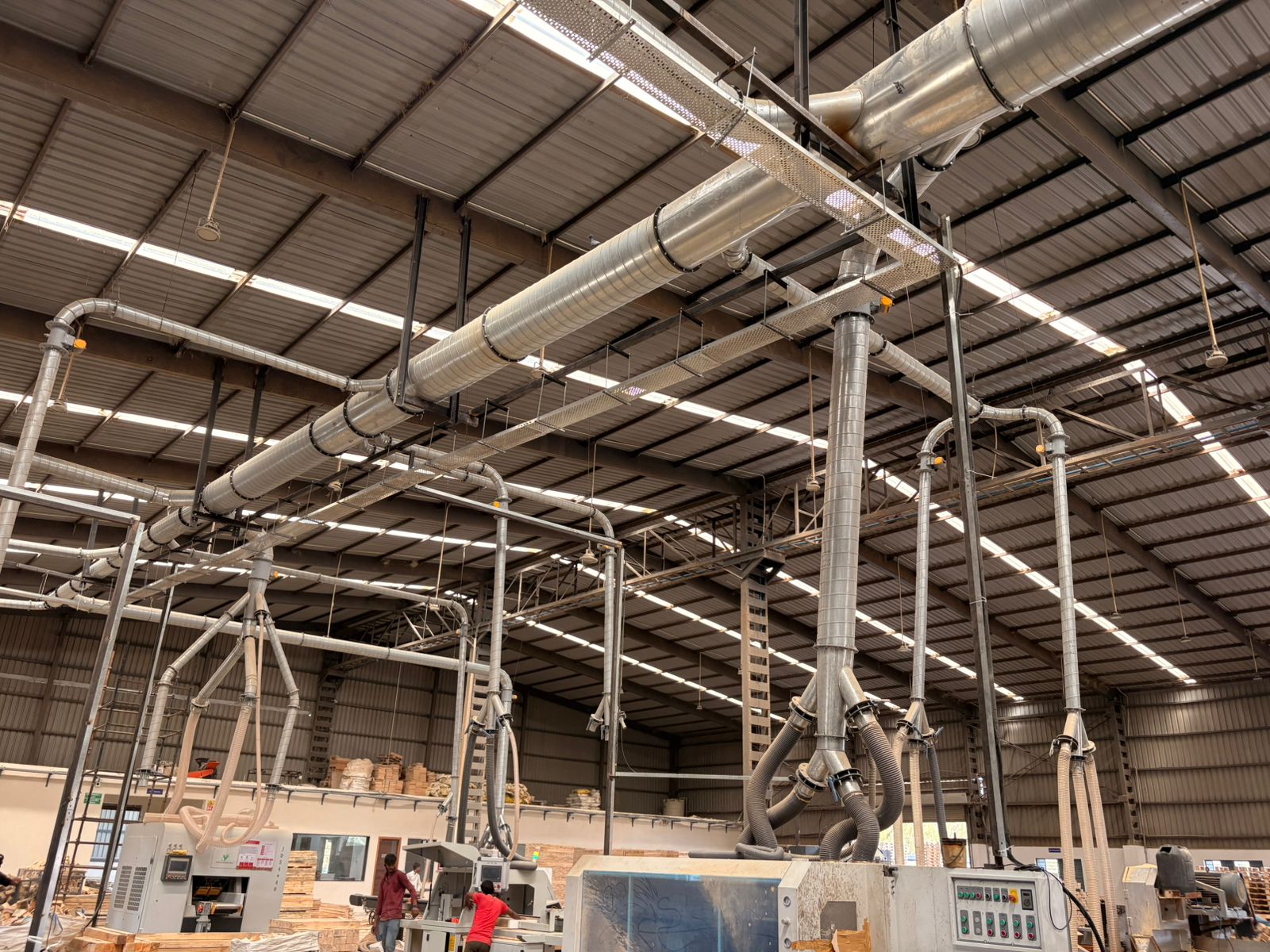Industrial duct routing inside a manufacturing plant